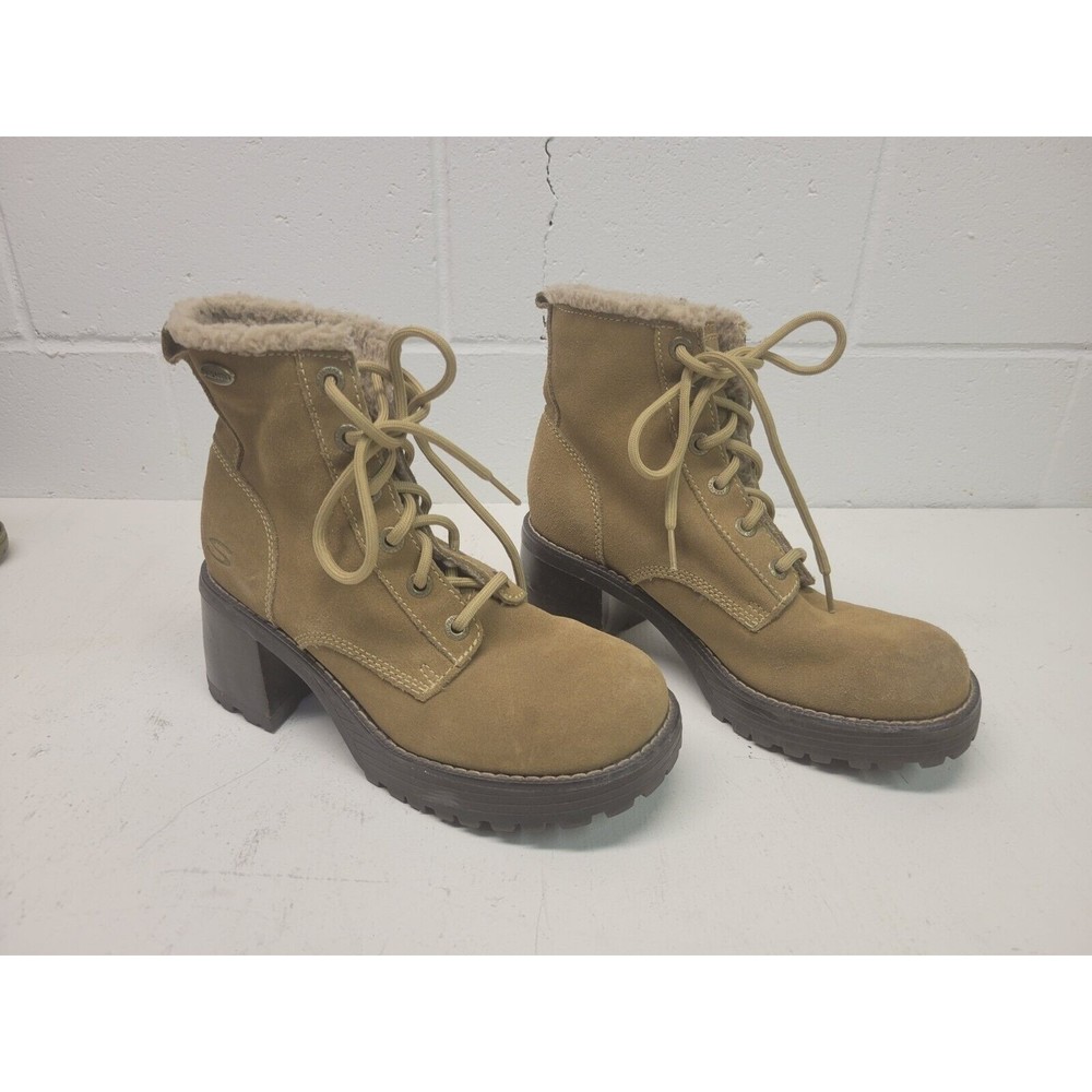 Vintage Sketchers Suede tan chunky heels - size 7.5